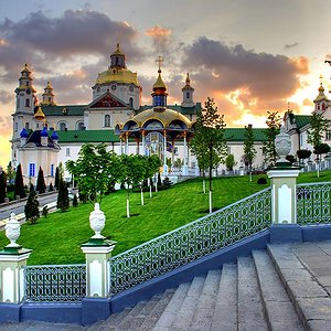 Архітектурний комплекс Почаївської лаври